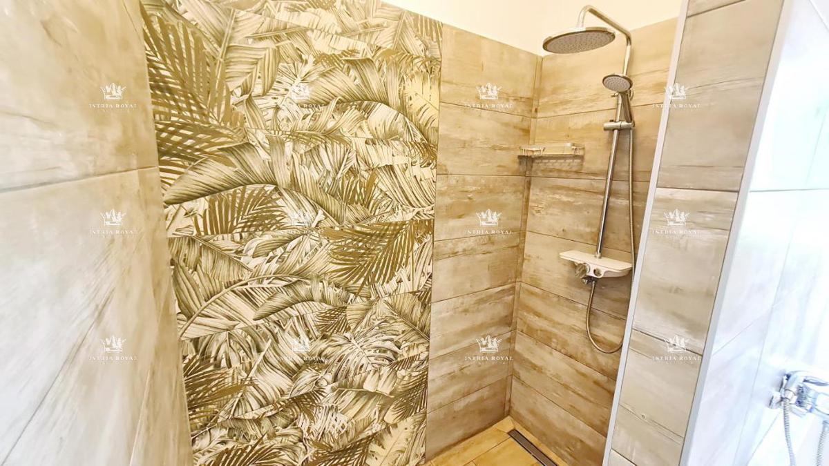 🌿 ISTRA – PULA – MODERNA VILA BLIZU CENTRA, DALEČ OD STROŠKOV! 🌿