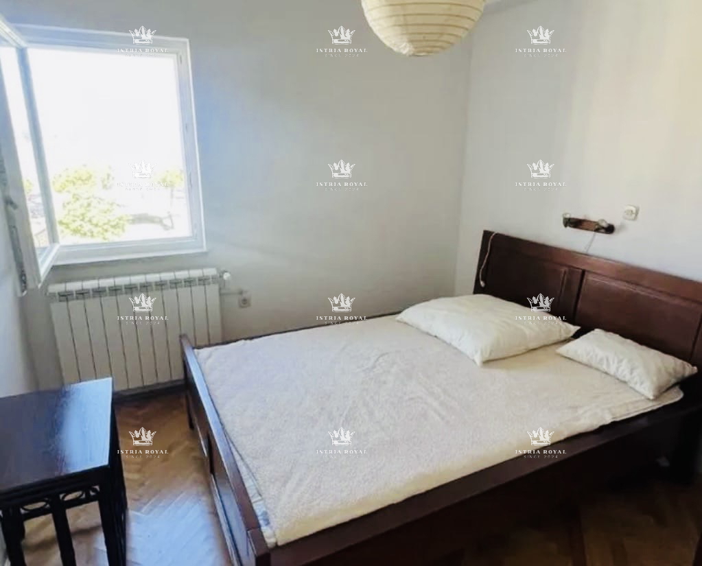 Prodaja stanovanja Rovinj – 68 m², 2 spalnici, pogled na morje, 80 m od morja | Istra