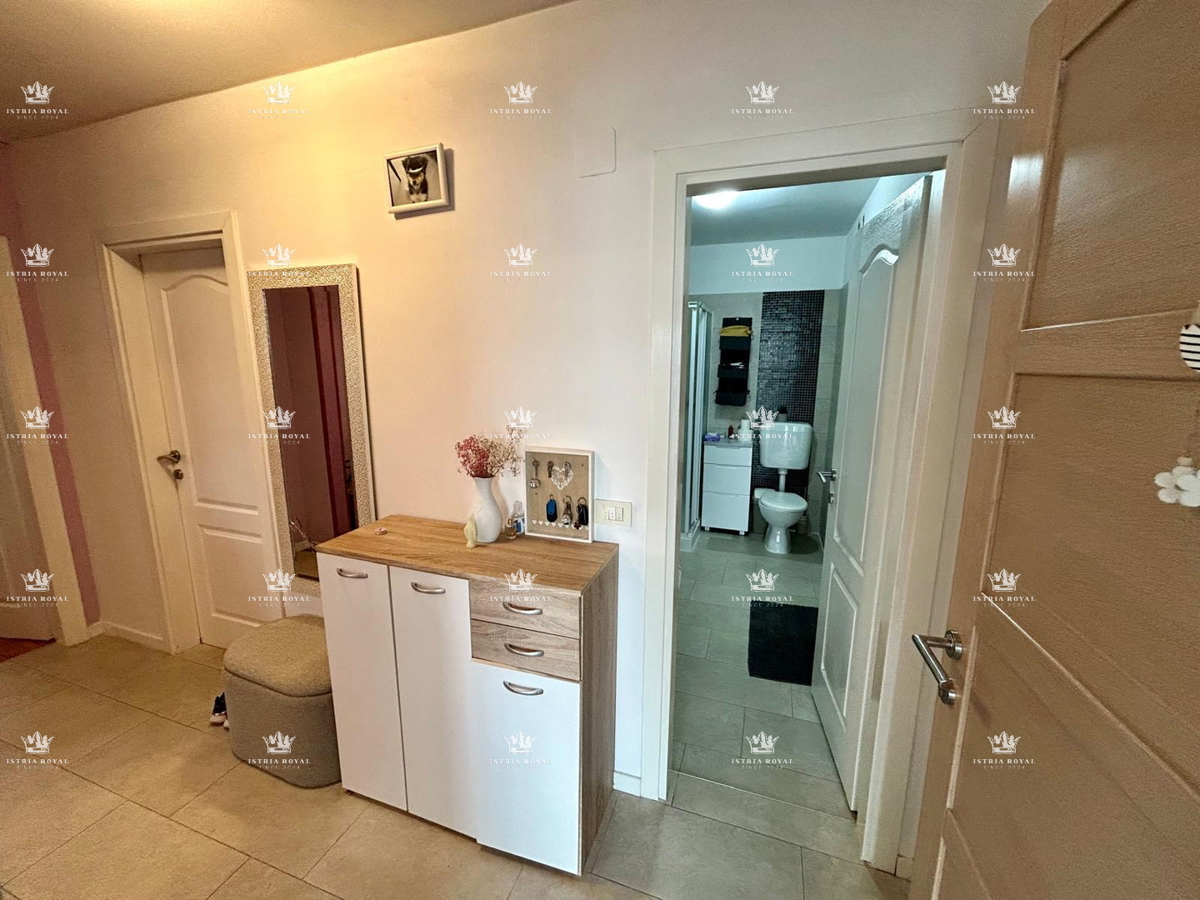 Istra, Novigrad, stanovanje 65 m2, 2SSDB, parkirno mesto