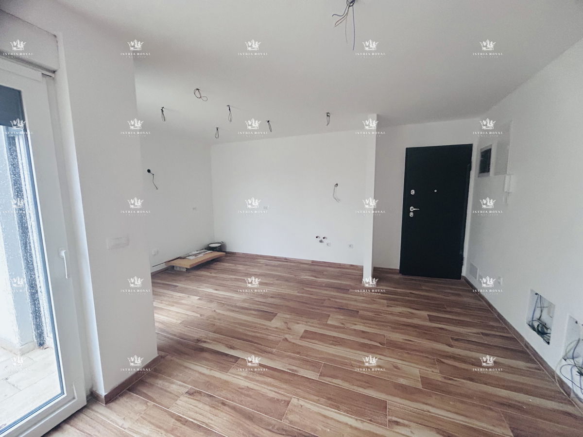 Istra, Novigrad, stanovanje 65 m2, dve terasi, 2SS+DB, pogled na morje, parkirišče