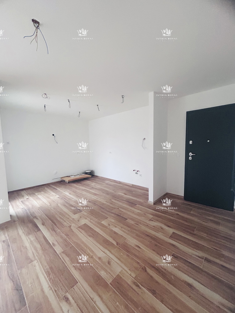 Istra, Novigrad, stanovanje 65 m2, dve terasi, 2SS+DB, pogled na morje, parkirišče