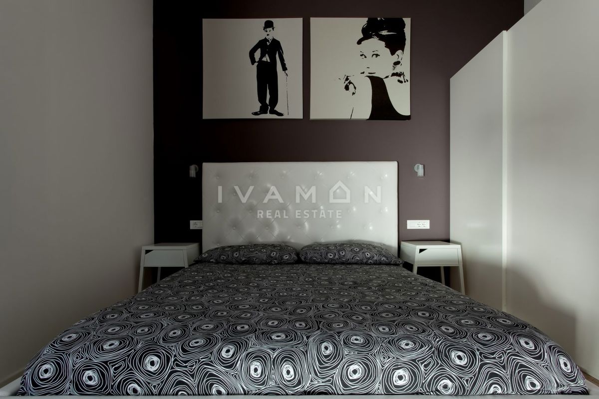 Pritlična hiša z bazenom in tremi spalnicami