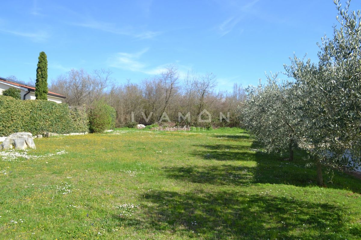 Zemljišče 725 m² s pogledom na morje