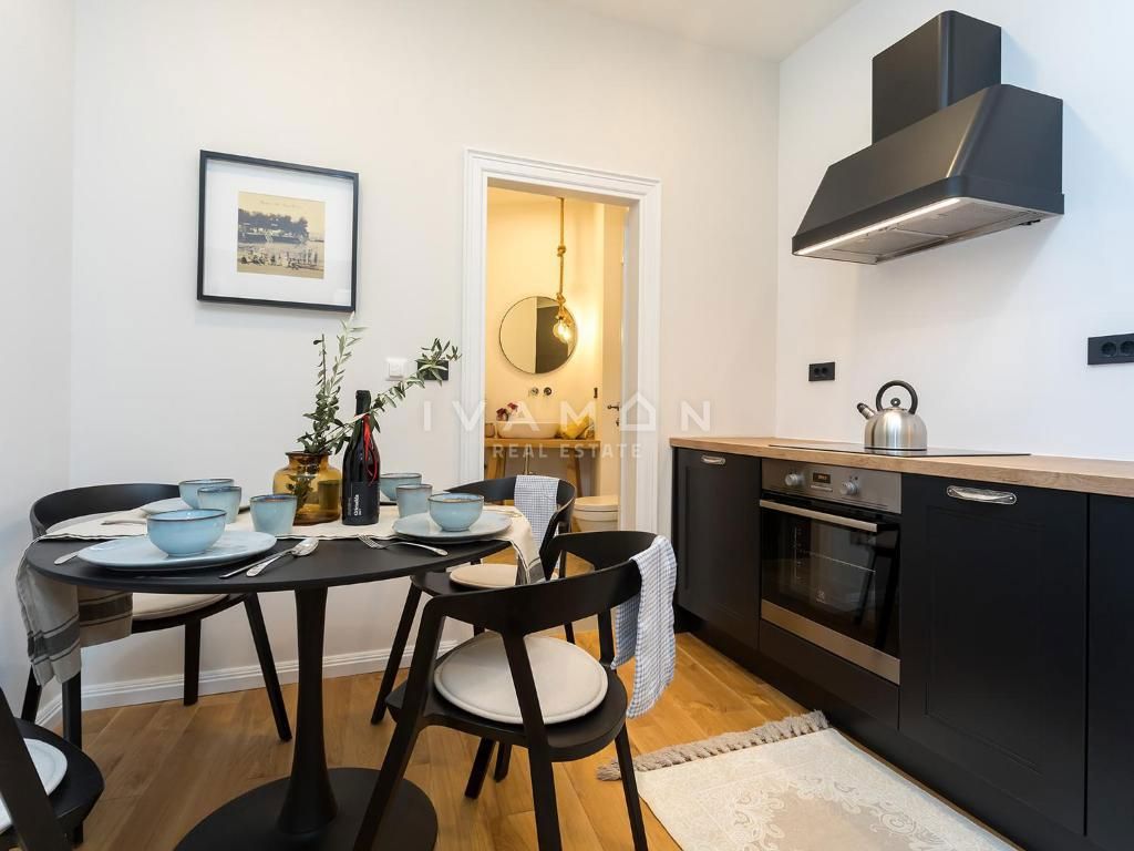 Čudovit Apartma v Starem Mestu Poreča