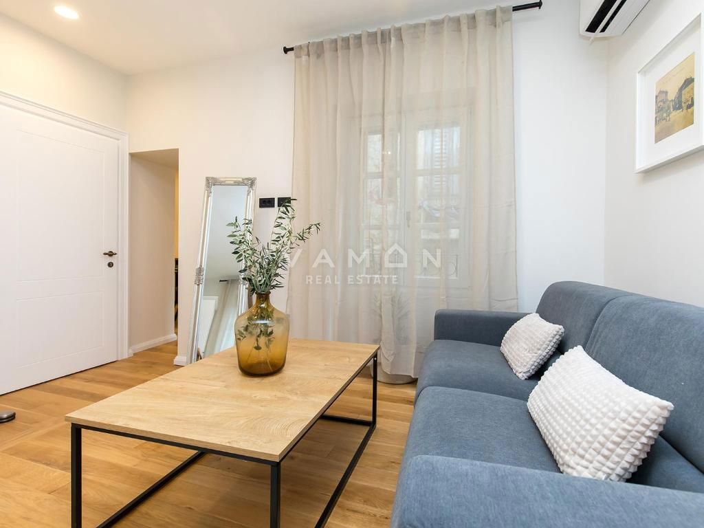 Čudovit Apartma v Starem Mestu Poreča