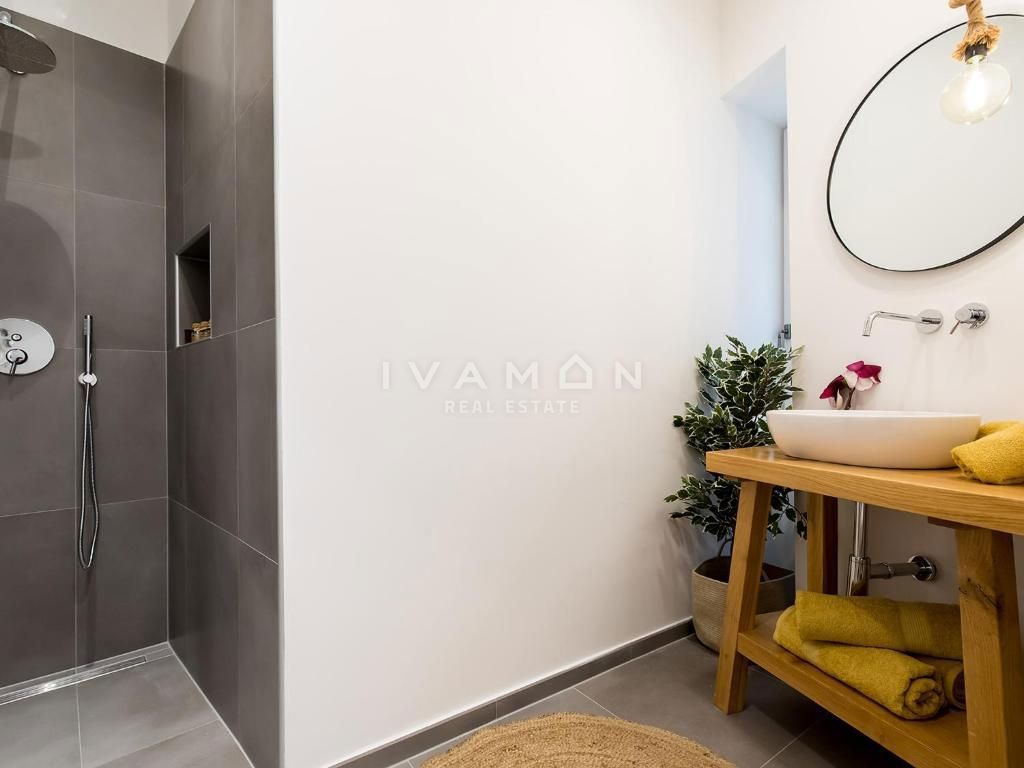 Čudovit Apartma v Starem Mestu Poreča