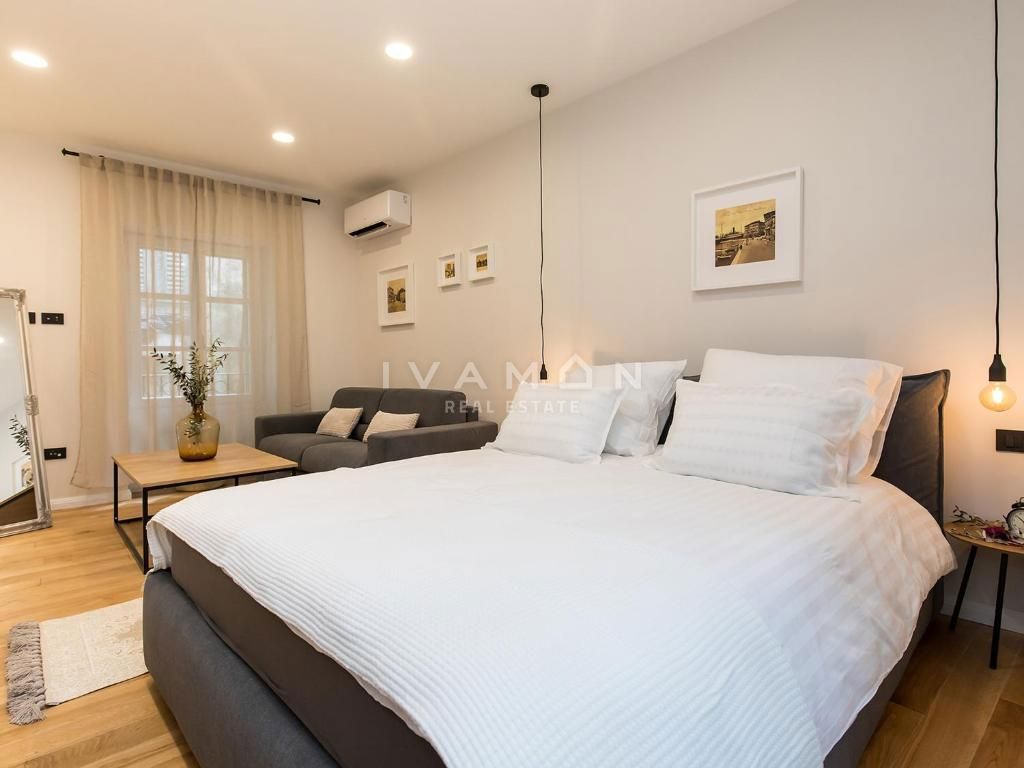 Čudovit Apartma v Starem Mestu Poreča