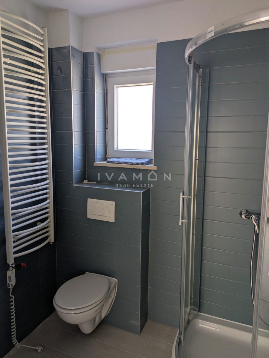 Prodaja se novo stanovanje v Pulju, 52 m²