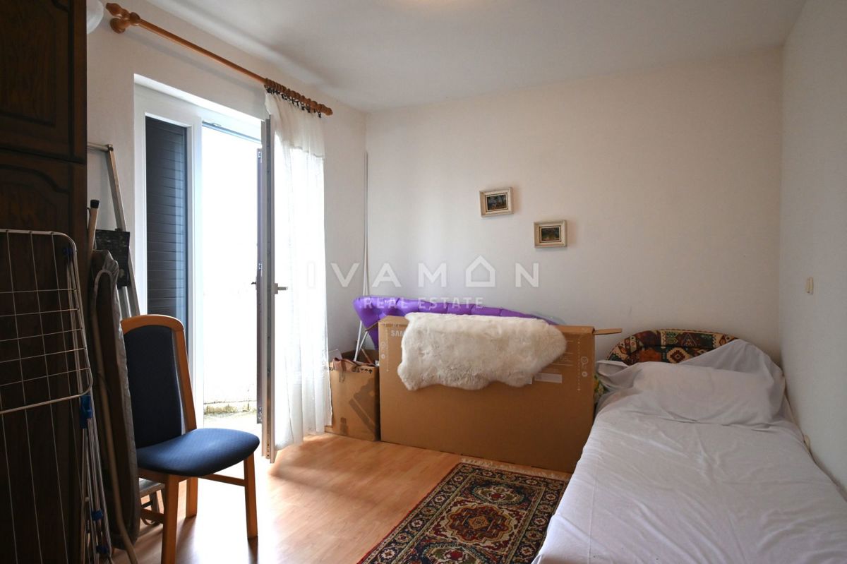 Opremljeno dvosobno stanovanje