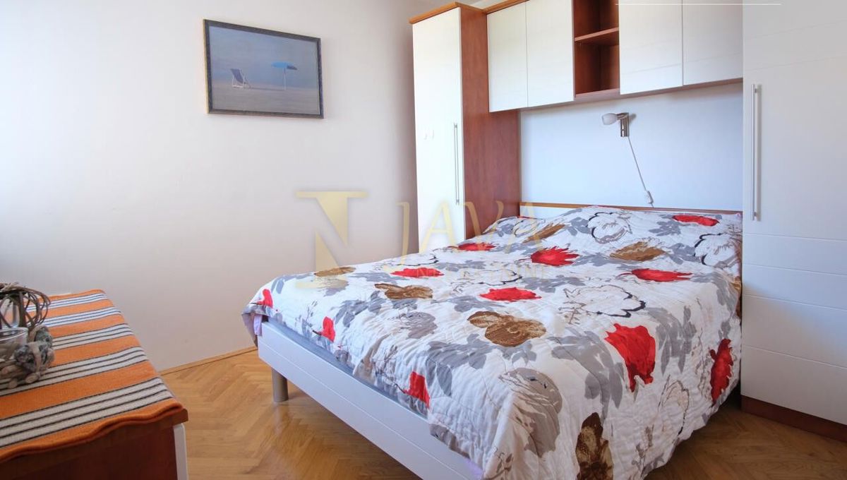 Stanovanje Dobrinj, 57m2