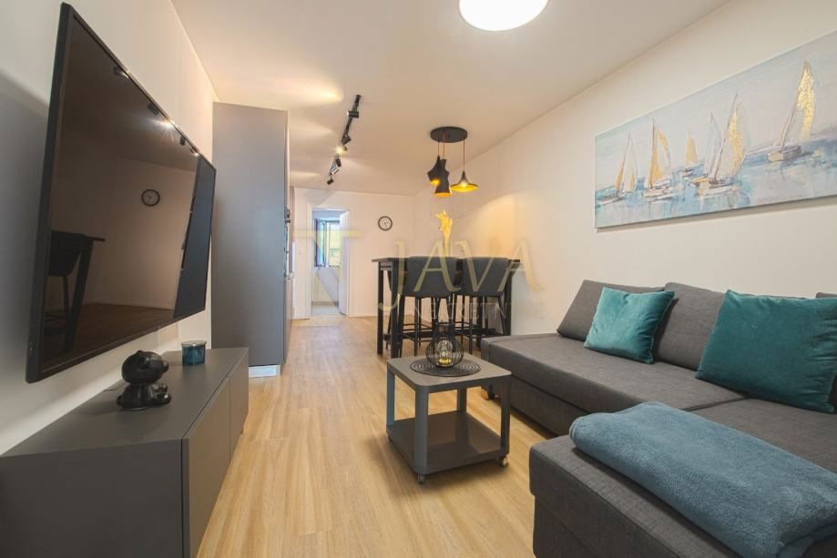 Stanovanje Centar, Rijeka, 93,50m2