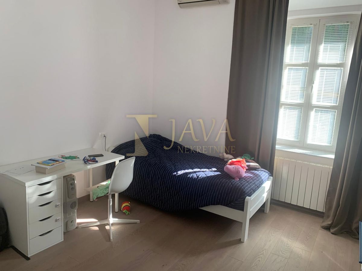 Stanovanje Pećine, Rijeka, 130m2