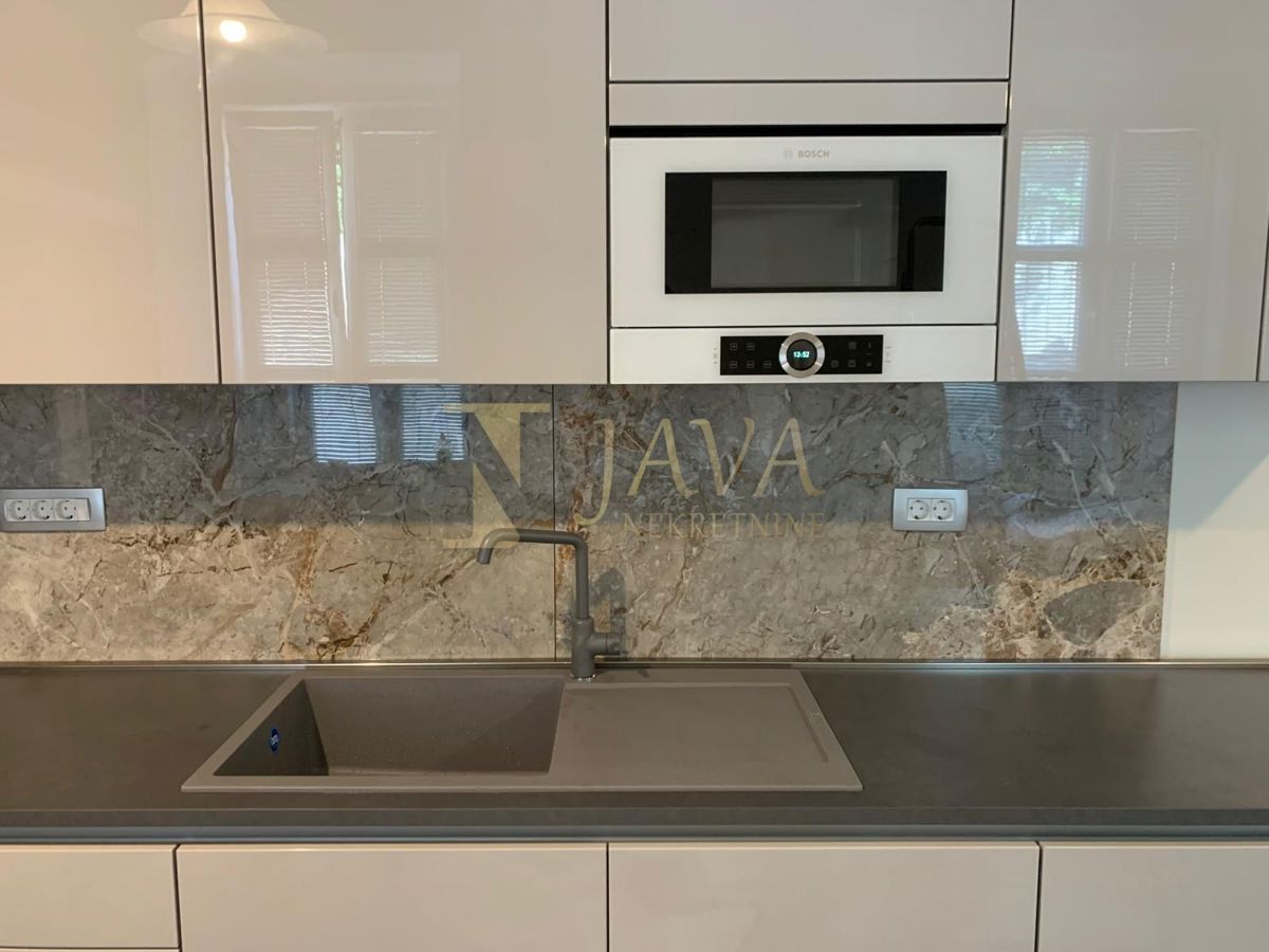 Stanovanje Pećine, Rijeka, 130m2