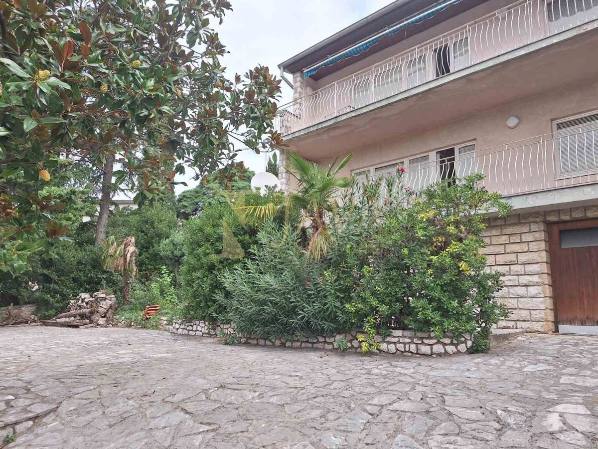 Selce, Crikvenica, 300m2