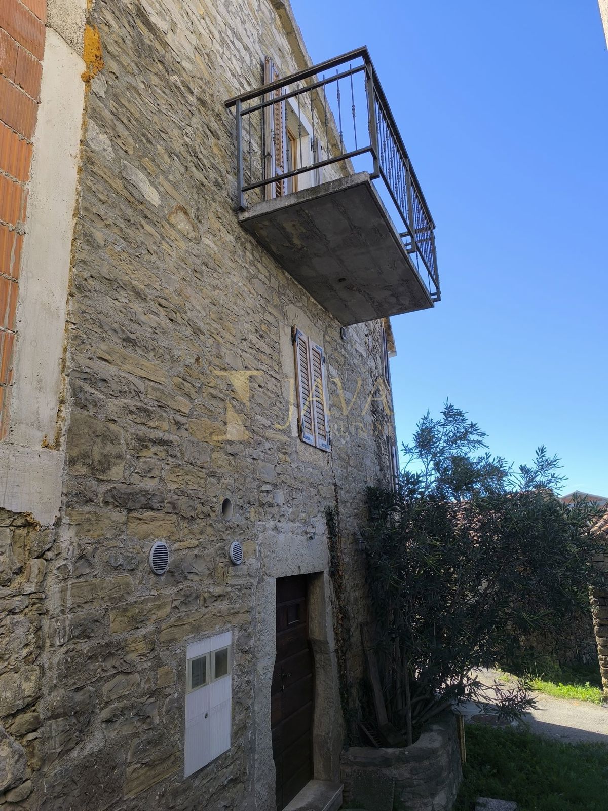 Hiša Grimalda, Cerovlje, 141m2