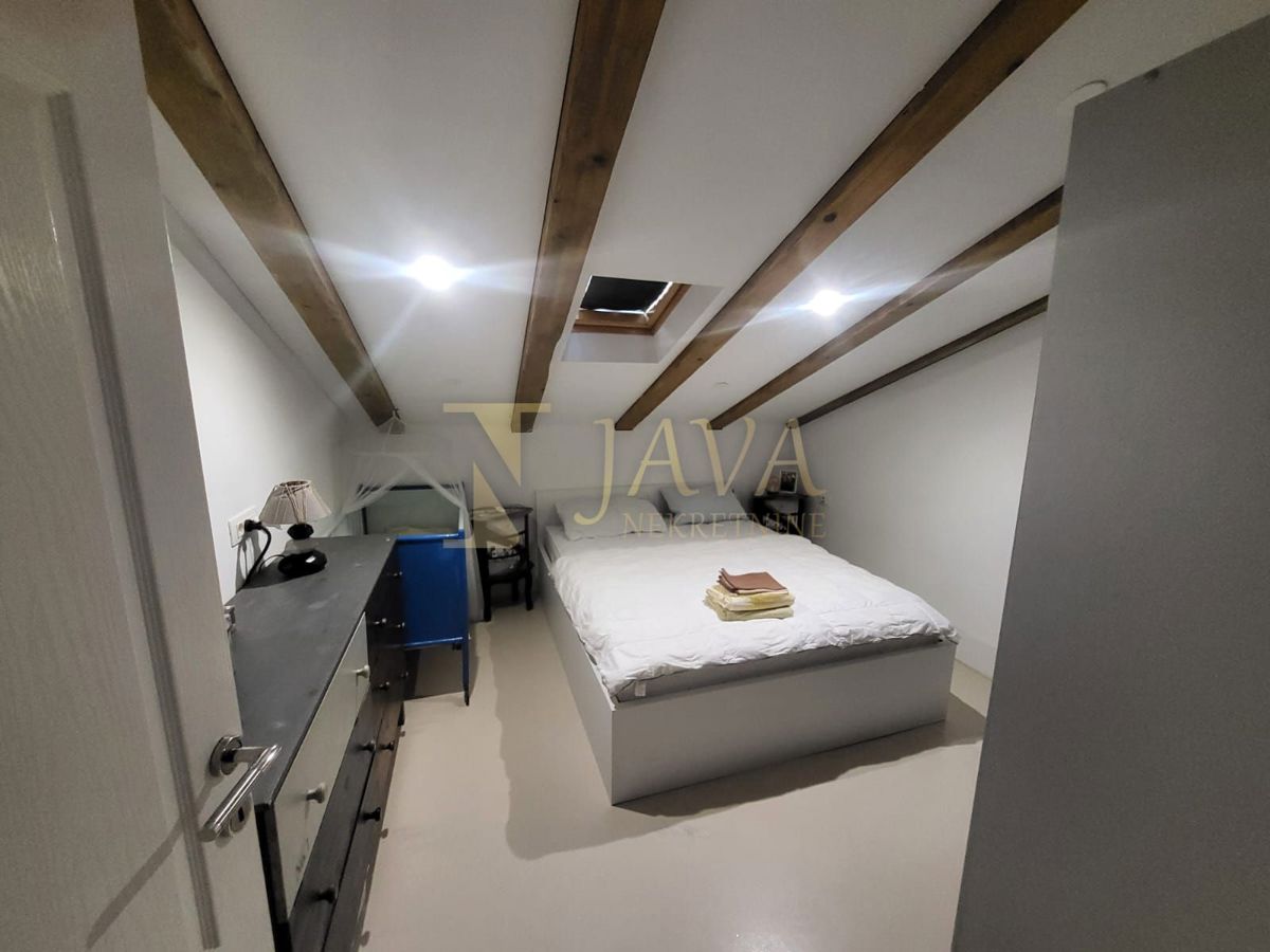 Hiša Veli Brgud, Matulji, 370m2