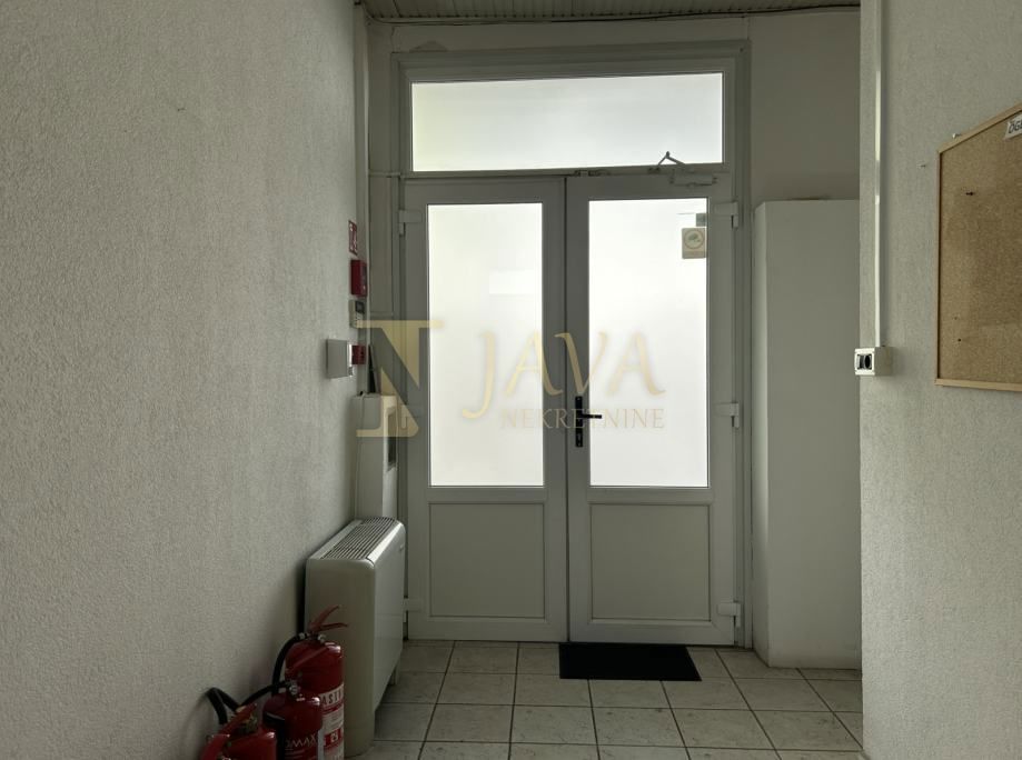 Poslovni prostor Škurinje, Rijeka, 217m2