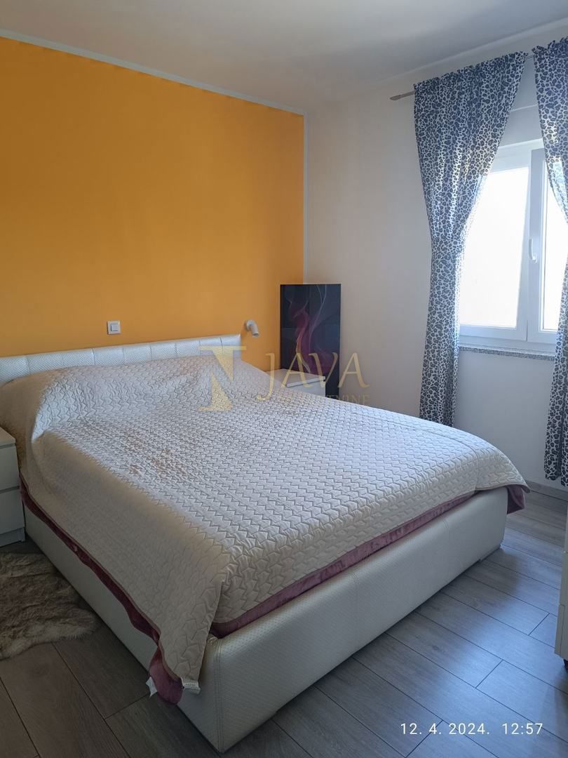 Stanovanje Pobri, Opatija - Okolica, 84m2
