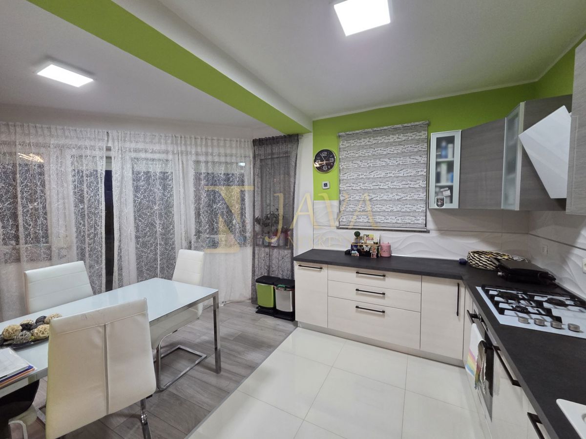 Stanovanje Pobri, Opatija - Okolica, 84m2