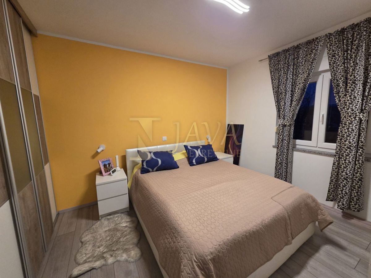 Stanovanje Pobri, Opatija - Okolica, 84m2