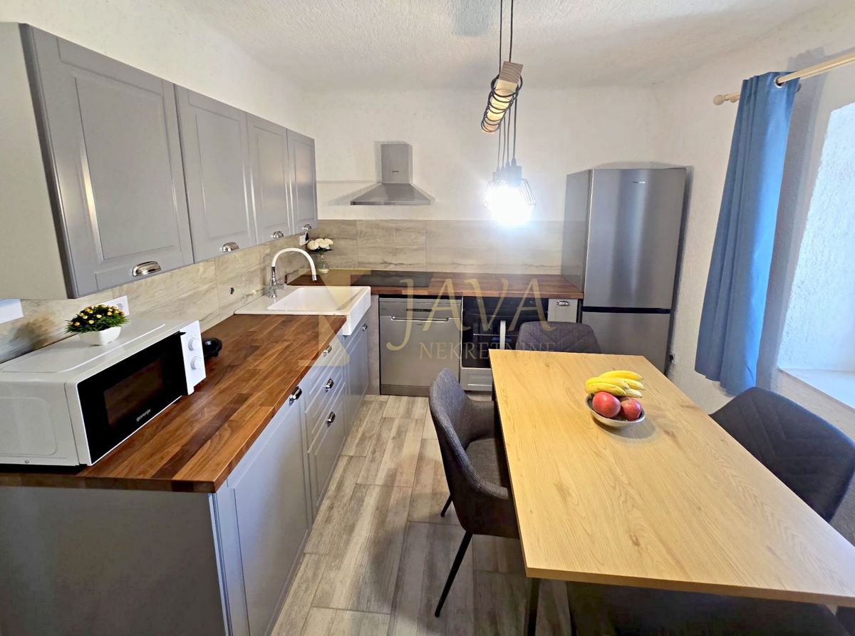 Hiša Grižane-Belgrad, Vinodolska Općina, 120m2