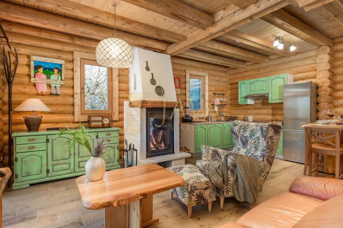 Hiša Delnice, 250m2