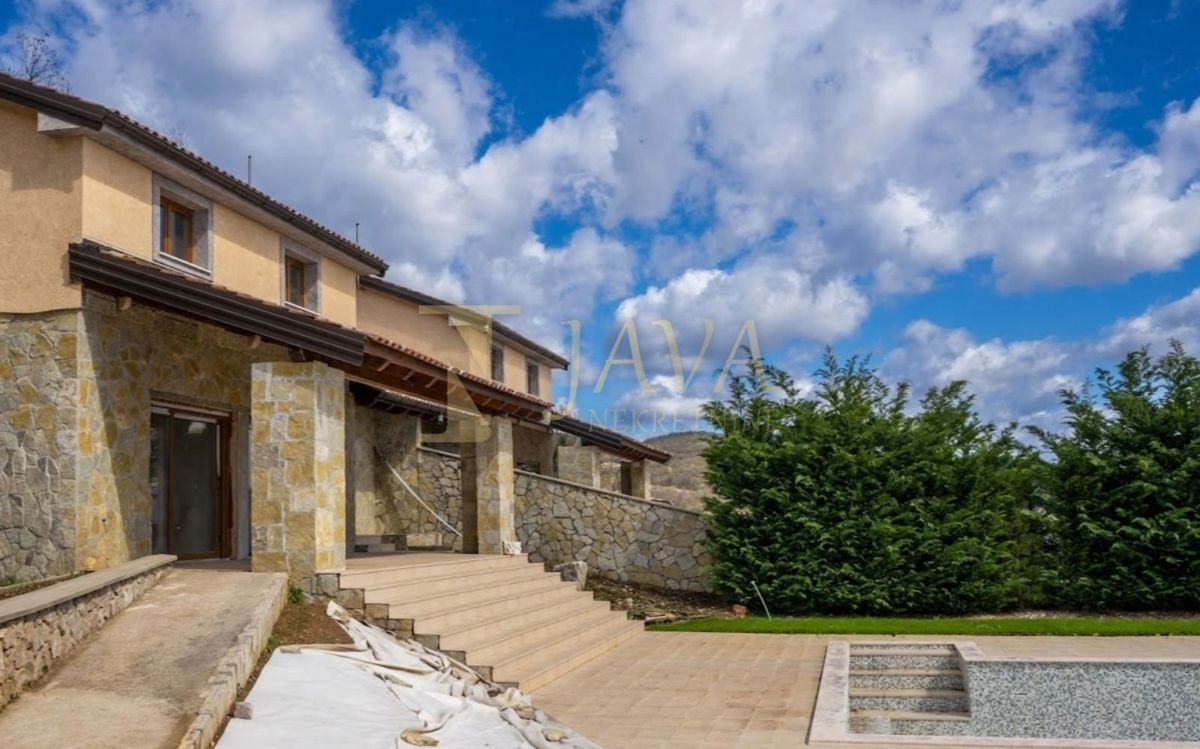 Hiša Ičići, Opatija - Okolica, 280m2