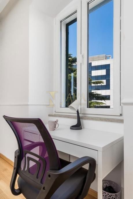 Stanovanje Centar, Rijeka, 77m2