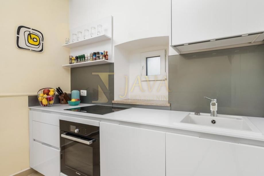 Stanovanje Centar, Rijeka, 77m2