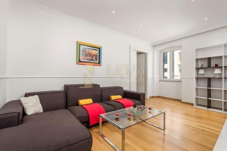 Stanovanje Centar, Rijeka, 77m2