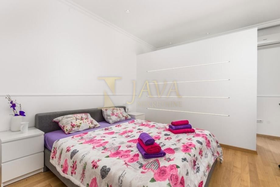 Stanovanje Centar, Rijeka, 77m2