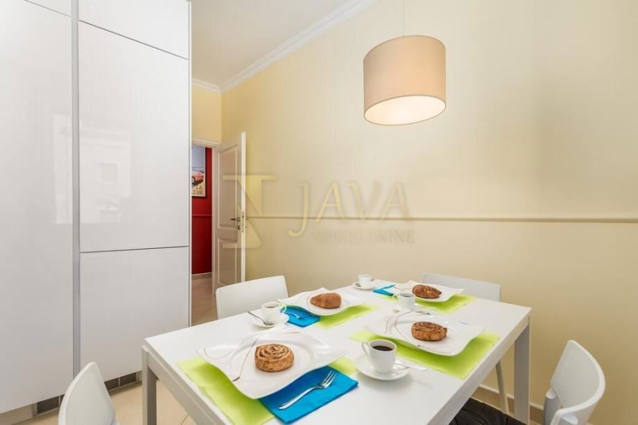 Stanovanje Centar, Rijeka, 77m2