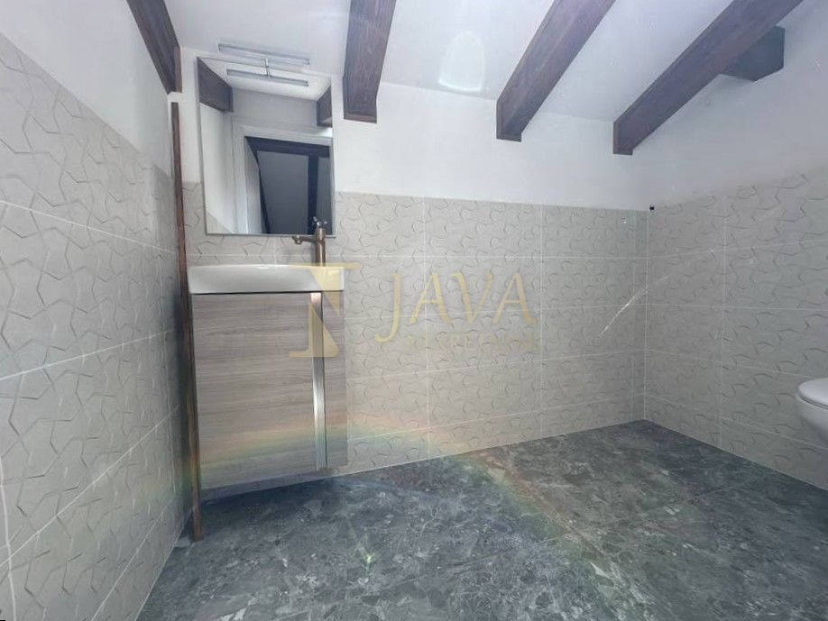 Hiša Cere, Žminj, 85m2