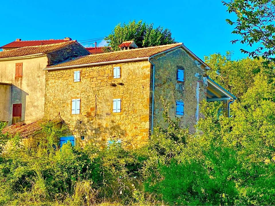 Hiša Draguć, Cerovlje, 230m2