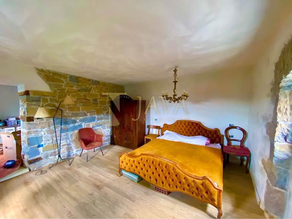 Hiša Draguć, Cerovlje, 230m2