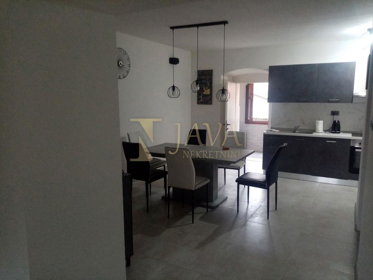 Stanovanje Orehovica, Rijeka, 75m2