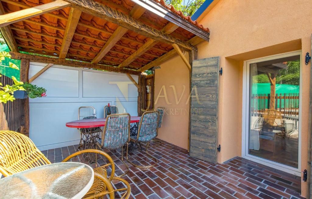 Hiša Jurdani, Matulji, 280m2