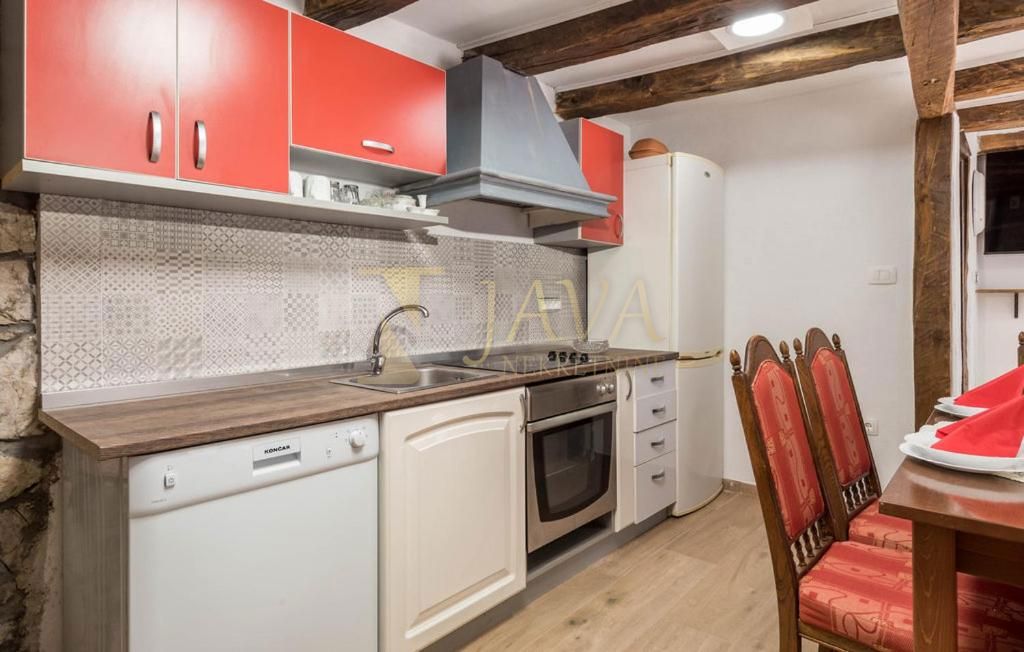 Hiša Jurdani, Matulji, 280m2