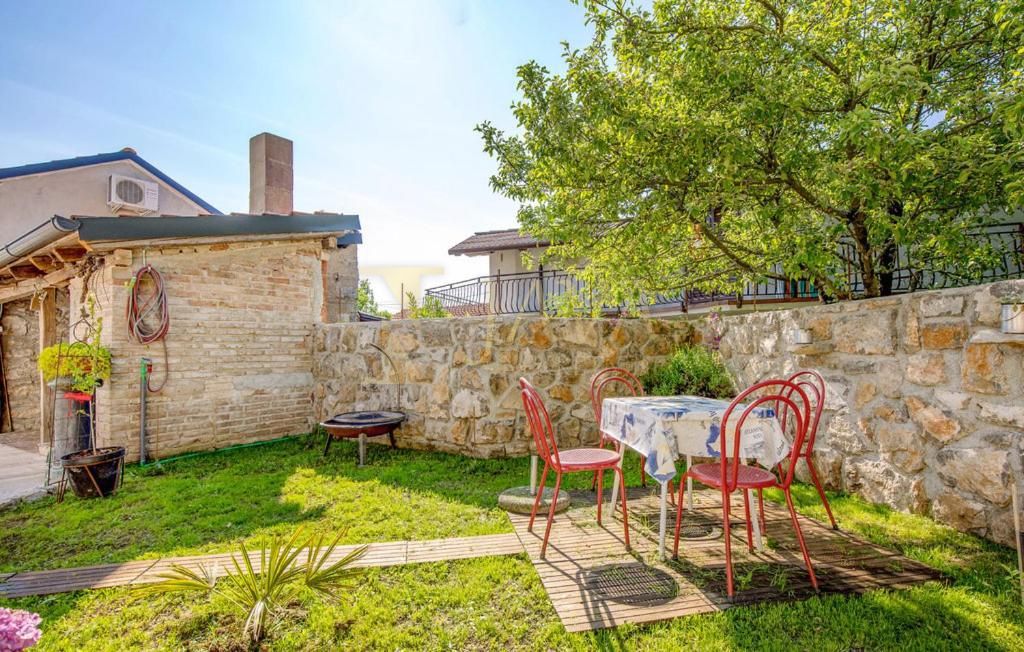 Hiša Jurdani, Matulji, 280m2