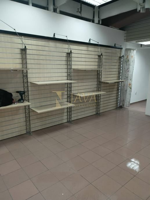 Poslovni prostor Stari Grad, Rijeka, 47m2