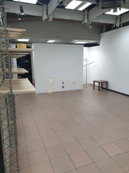 Poslovni prostor Stari Grad, Rijeka, 47m2