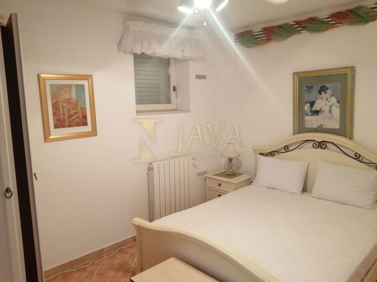 Hiša Dramalj, Crikvenica, 300m2