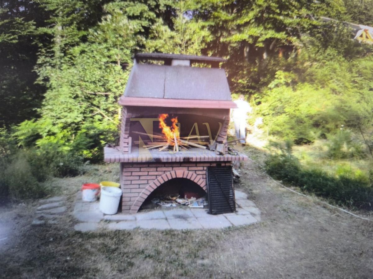 Hiša Crni Lug, Delnice, 186m2