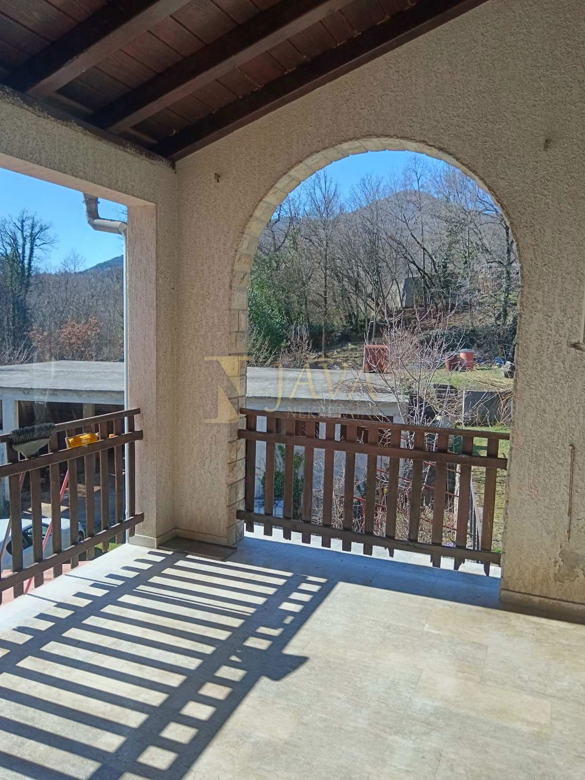 Hiša Matulji, 490m2