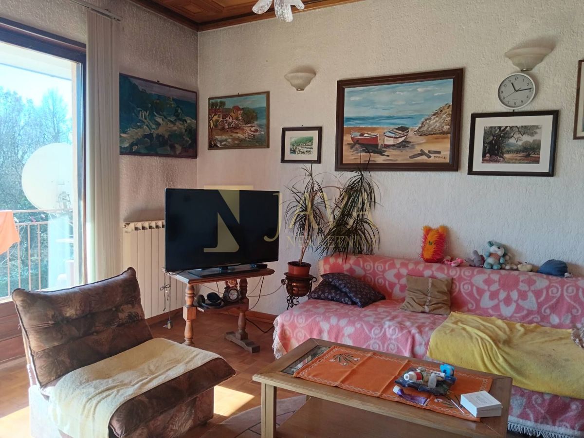 Hiša Matulji, 490m2