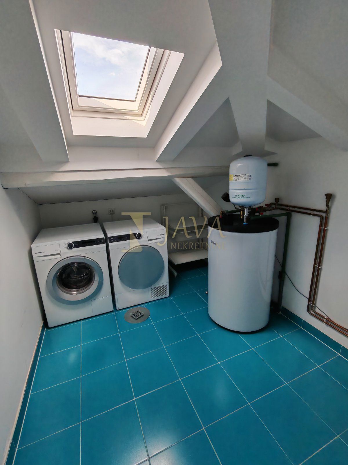 Stanovanje Donja Vežica, Rijeka, 183,44m2