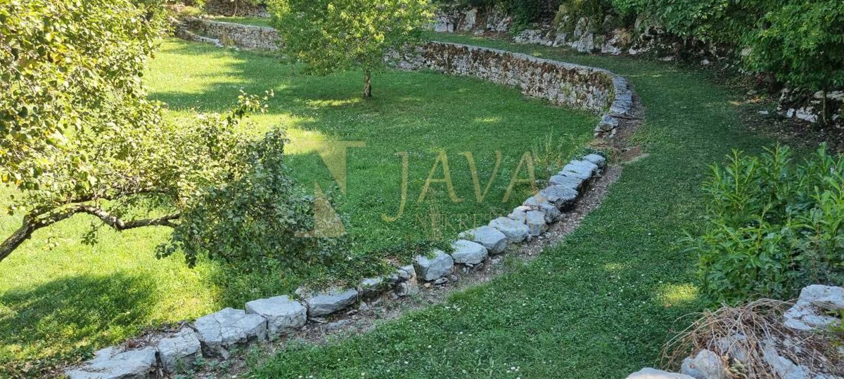 Zemljišče Jušići, Matulji, 4.122m2