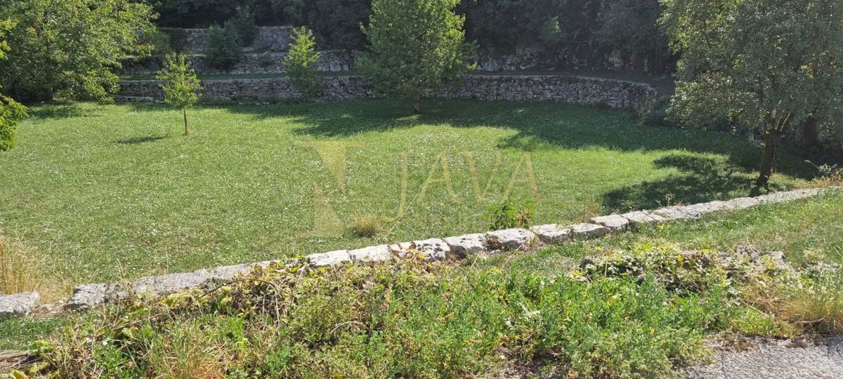 Zemljišče Jušići, Matulji, 4.122m2