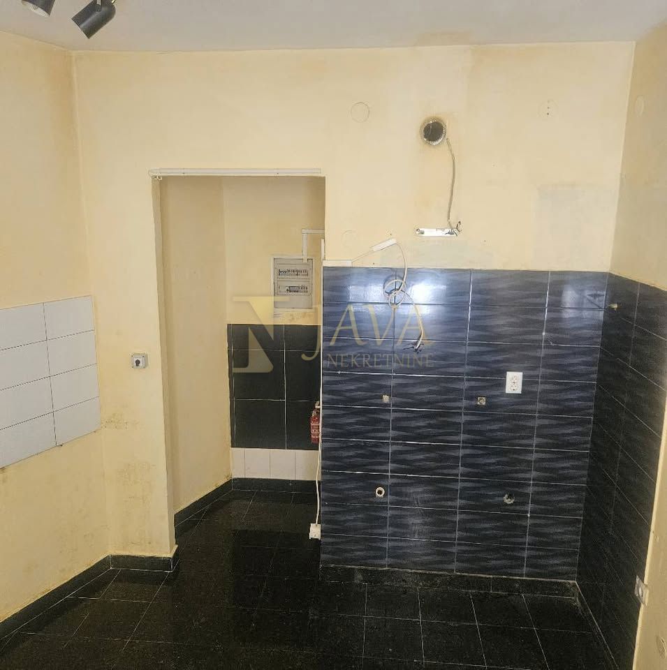 Poslovni prostor Centar, Rijeka, 15m2