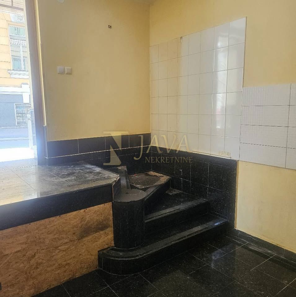 Poslovni prostor Centar, Rijeka, 15m2